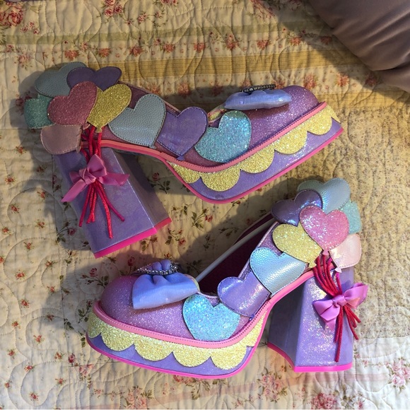 Irregular Choice NIB Balloons and Cake Block Heels Lilac Sz 39 - Picture 4 of 7